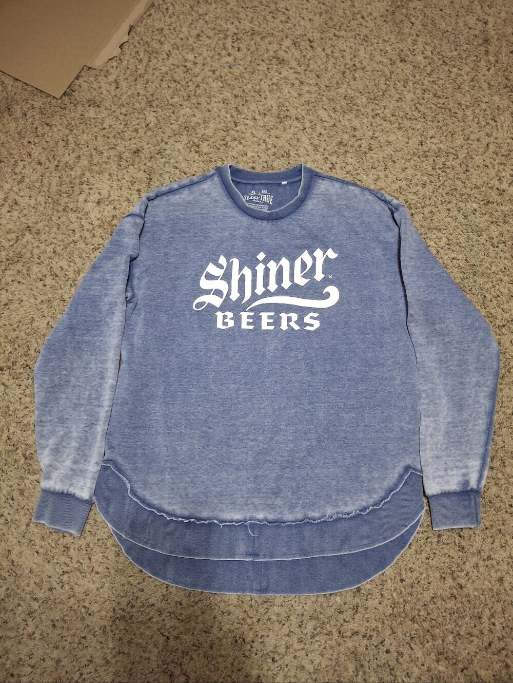 Vintage Wash Crewneck Sweatshirt "Shiner Beers"